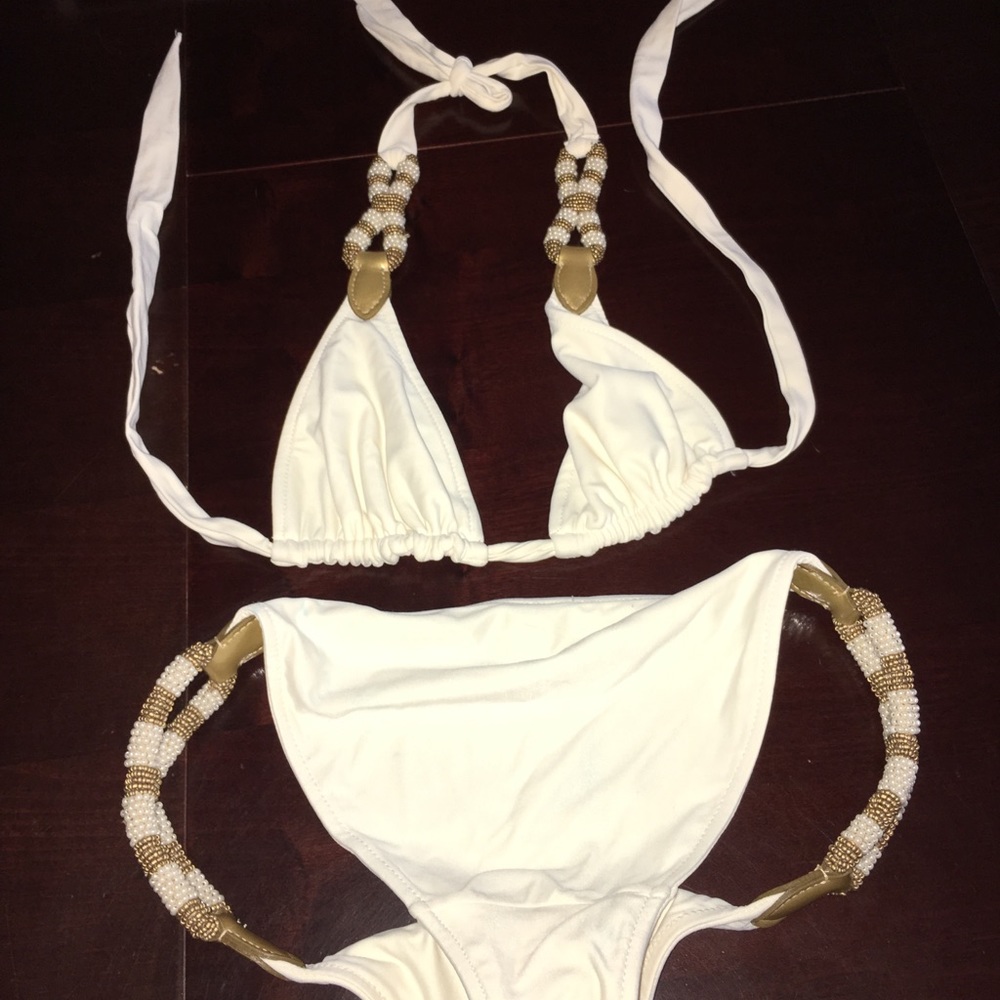 Despi bikini